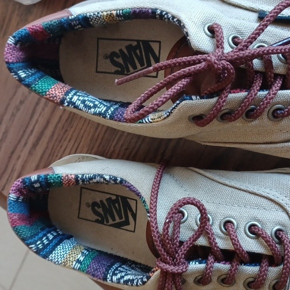 Vans Off the wall Khaki with Aztec print inside, men's 8, women's 9.5 - Picture 3 of 7